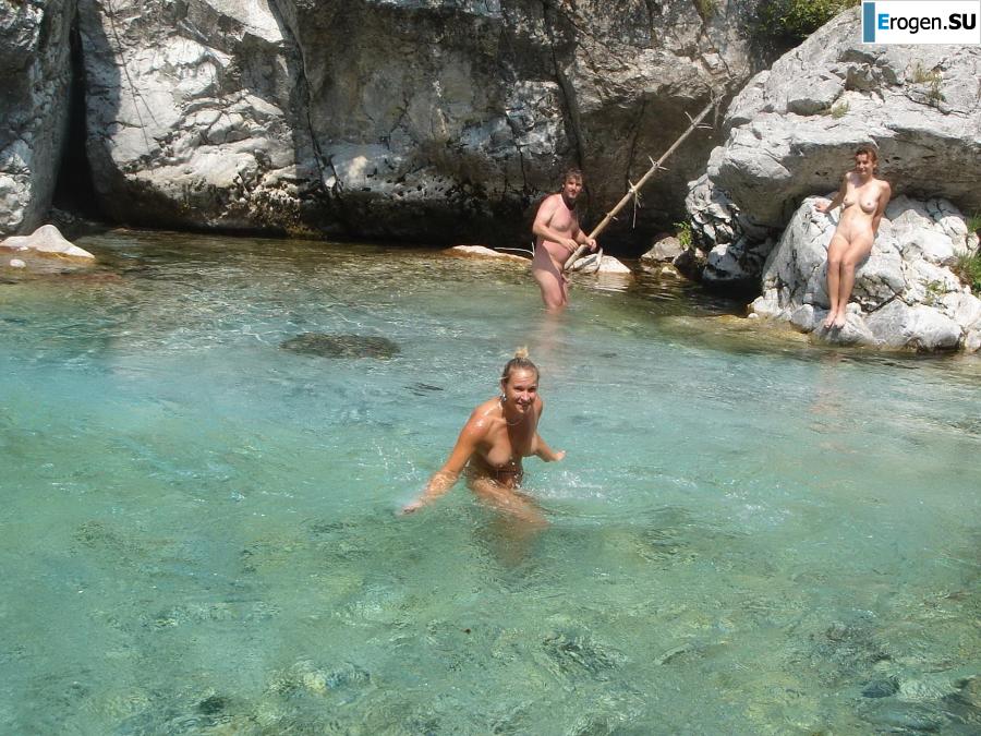 tourists and nudists in one bottle. Slide 25