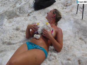 tourists and nudists in one bottle. Thumbnail 12