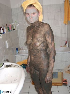 everyday life of a blonde with small breasts. Part 2. Thumbnail 2