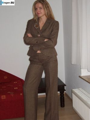 everyday life of a blonde with small breasts. Part 2. Thumbnail 25
