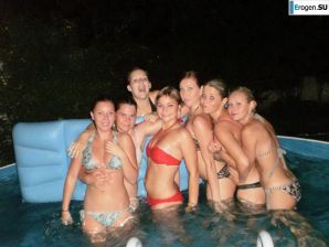 naked chicks in the pool. Thumbnail 11
