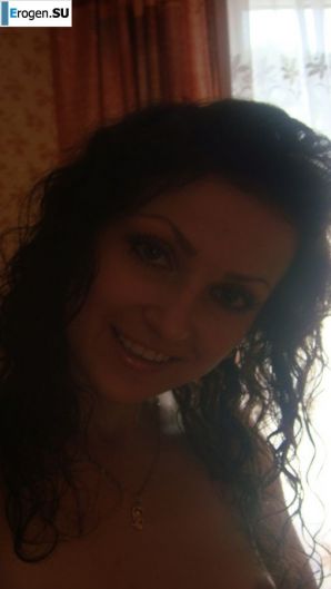 sultry sexy brunette. Part 2. Thumbnail 21