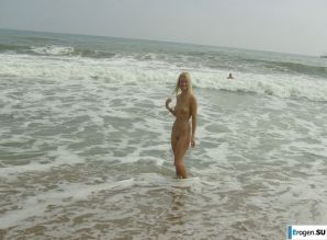 blonde nudism and debauchery. Thumbnail 4