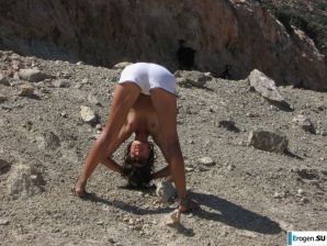 took off her bra somewhere on the rocky slopes. Thumbnail 22