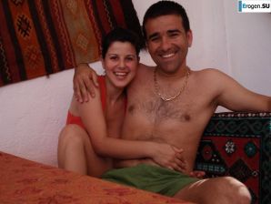 petite short-haired brunette on vacation. Part 2. Thumbnail 14
