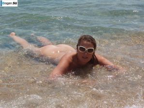 fleshy nudist. Thumbnail 6