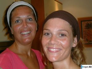 girlfriends in a Greek hotel. Thumbnail 6
