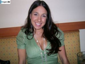 a cheerful lover of satin bustiers. Thumbnail 1