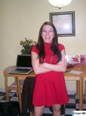 a cheerful lover of satin bustiers. Thumbnail 2
