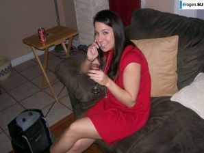 a cheerful lover of satin bustiers. Thumbnail 3