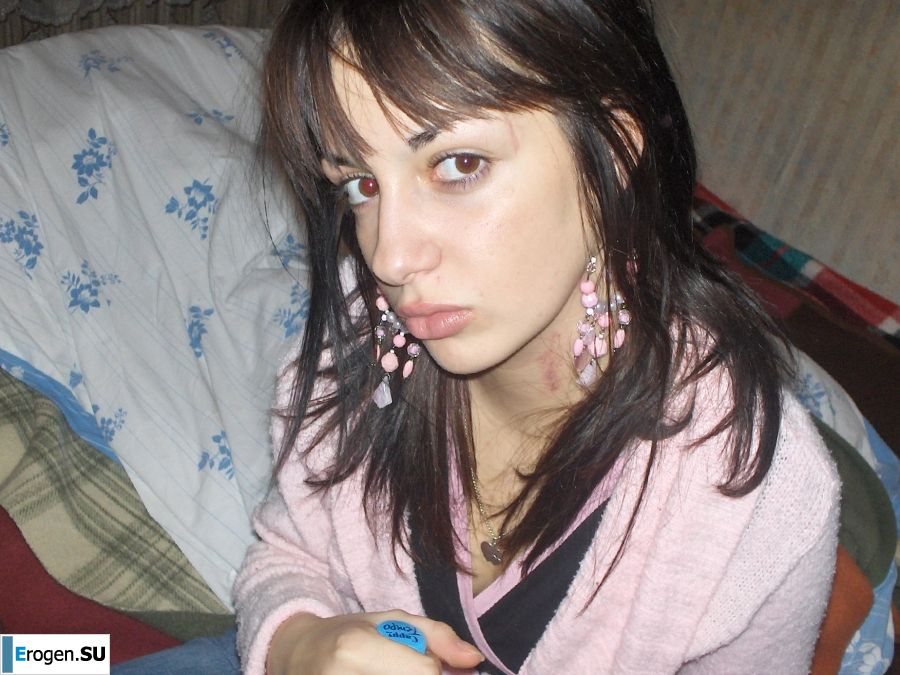 moody striptease without a single smile. Slide 36