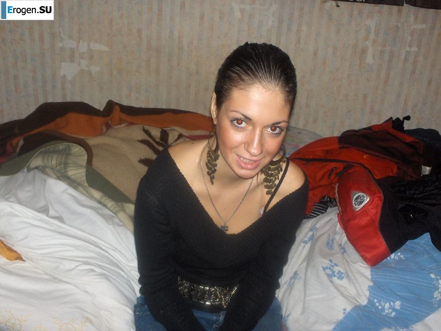moody striptease without a single smile. Slide 42