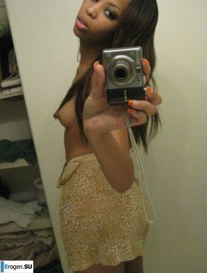 selfie of a naked black woman. Thumbnail 15