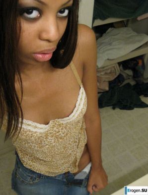 selfie of a naked black woman. Thumbnail 36
