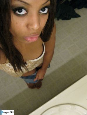 selfie of a naked black woman. Thumbnail 38