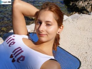 Sly fox with a playful look. Thumbnail 10