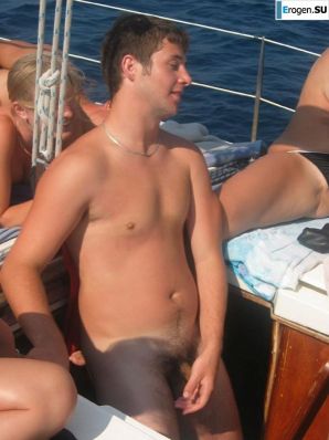 party with heifers on a yacht. Thumbnail 17