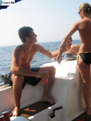 party with heifers on a yacht. Thumbnail 8