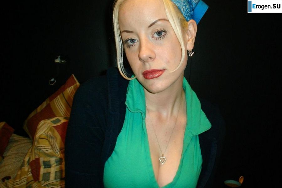 contrast blonde waiting for sex. Slide 27