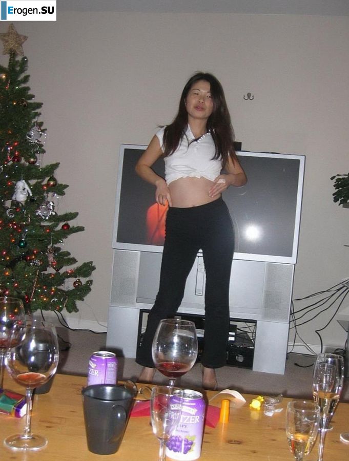 took off his Chinese woman. Slide 9