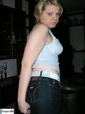 the next self-arrows of an uncut girl. Thumbnail 8