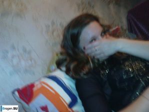 a young girl with her boyfriend frolics. Thumbnail 10