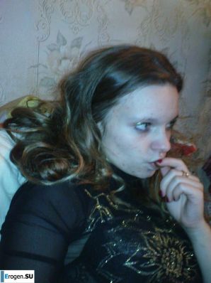 a young girl with her boyfriend frolics. Thumbnail 8