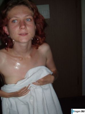 red-haired slim beast without underwear. Thumbnail 10