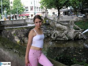 веселая обнаженная блондинка. Часть 2. Миниатюра 27