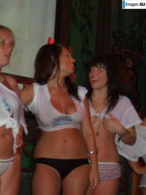competition of wet t-shirts in a night club. Part 2. Thumbnail 7