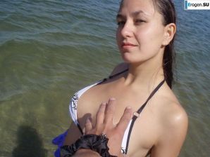 камешки на грудях это всегда соблазнительно. Миниатюра 55
