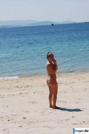 nudist lesbians. Part 2. Thumbnail 2