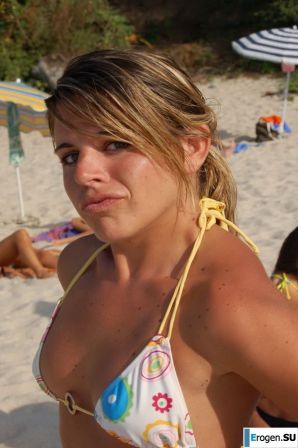 nudist lesbians. Part 2. Thumbnail 21