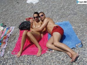 нудисткий пляж и мы. Миниатюра 40