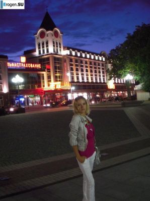 a spectacular bitch is bared somewhere in Europe. Thumbnail 7