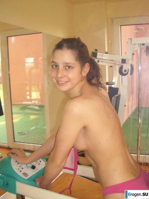 Masha without clothes and her member of her boyfriend. Part 3. Thumbnail 2