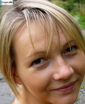 голенькая очаровашка шлет вам привет. Миниатюра 1