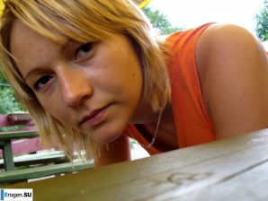 a naked charming girl sends greetings to you. Thumbnail 4