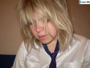 cute naked student gets high. Thumbnail 14