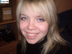 cute naked student gets high. Thumbnail 59