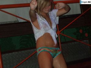 competition of wet t-shirts in a night club. Part 3. Thumbnail 1