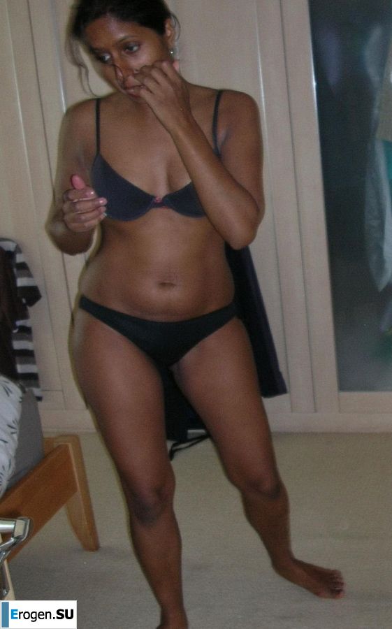 black woman with a perspective on the ass. Slide 33