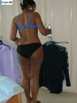 black woman with a perspective on the ass. Thumbnail 2