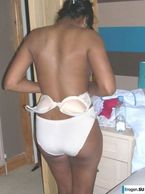 black woman with a perspective on the ass. Thumbnail 35