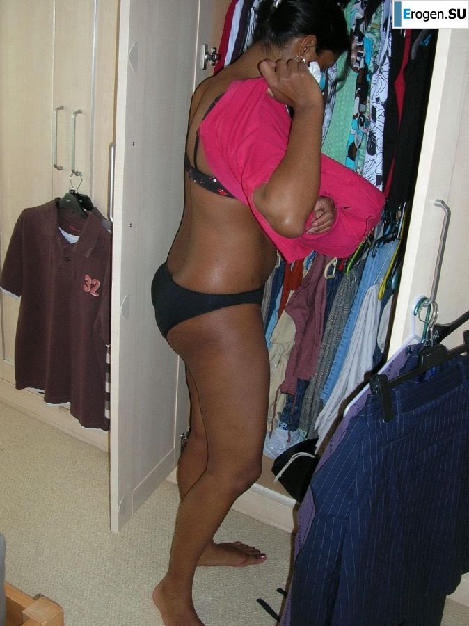 black woman with a perspective on the ass. Part 2. Slide 5