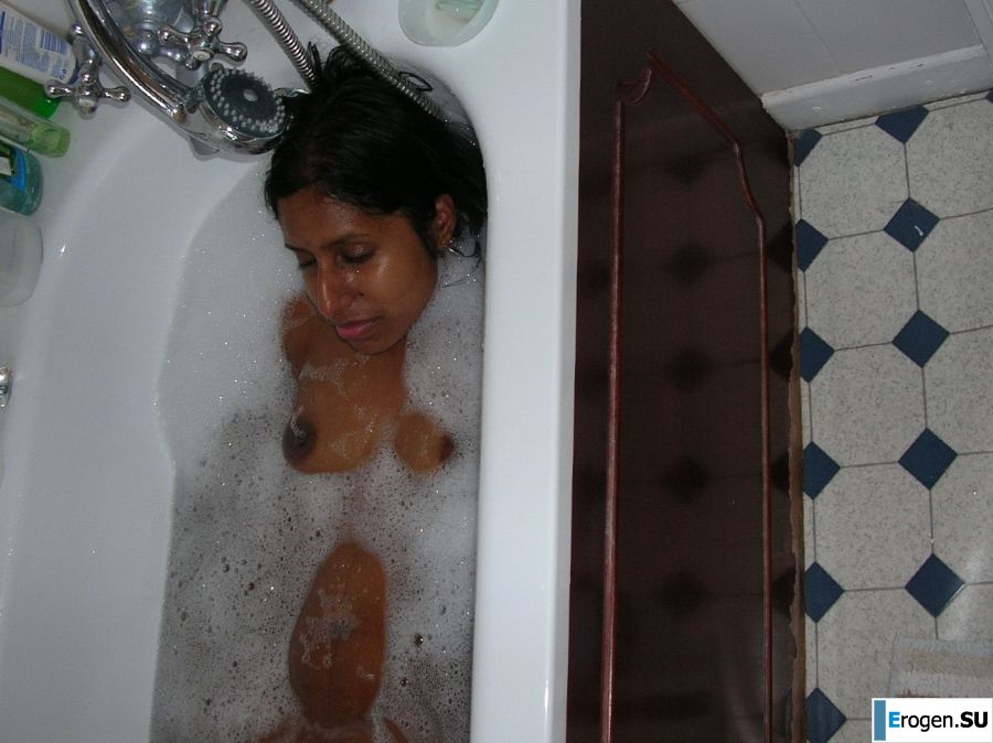 black woman with a perspective on the ass. Part 2. Slide 7
