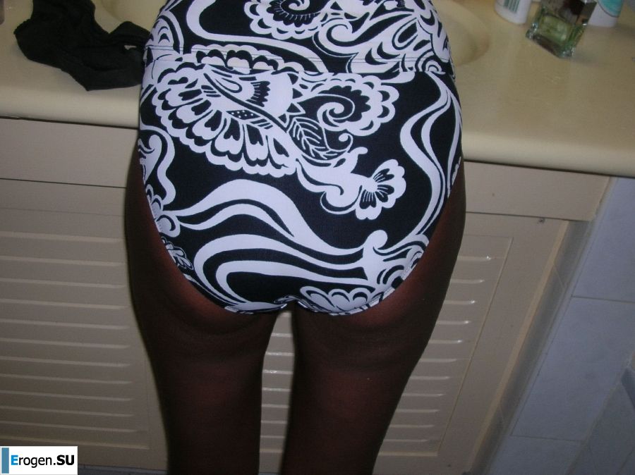 black woman with a perspective on the ass. Part 2. Slide 9