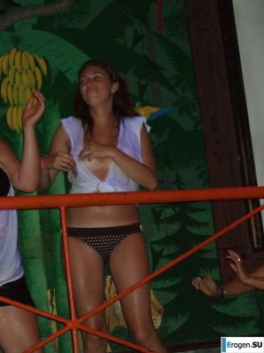 competition of wet t-shirts in a night club. Part 4. Thumbnail 5
