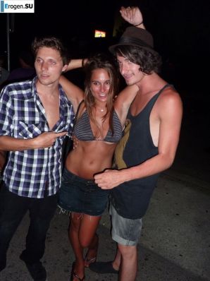 competition of wet t-shirts in a night club. Part 5. Thumbnail 15