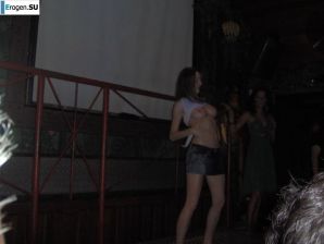 competition of wet t-shirts in a night club. Part 5. Thumbnail 32